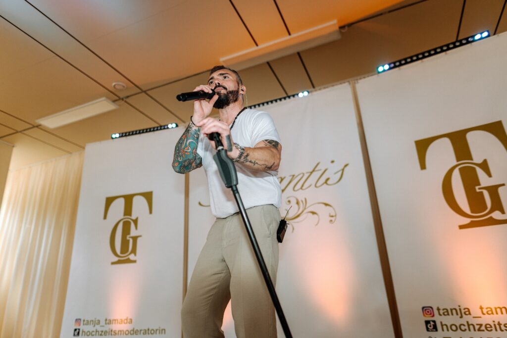 DJ und Sänger für deutsch-russische Hochzeit in Bamberg, Wadim Musikgruppe Atlantis